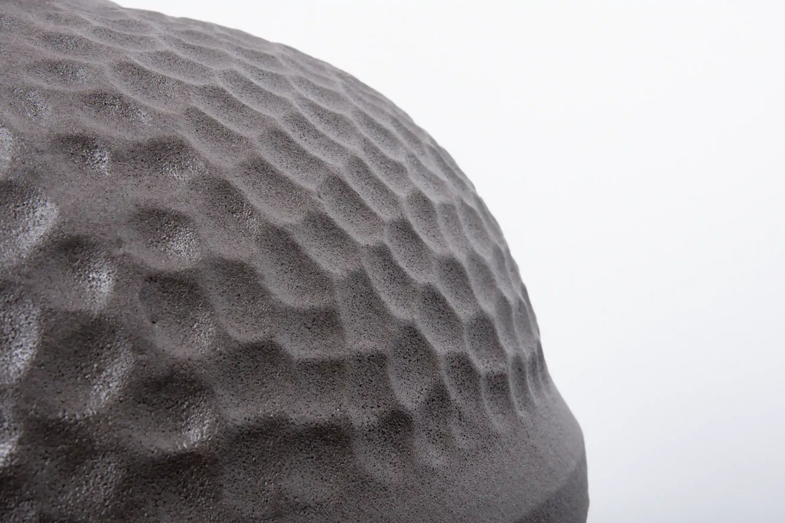 10_CeramicaMedium_DetailShot_Material_2000px